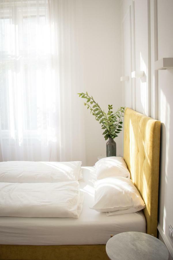 Deak20 Residence Szeged Buitenkant foto